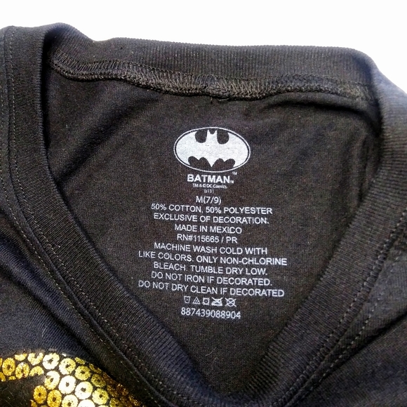 DC Comics Black Batman Faux Sequin Tee Shirt Size 7/9 Juniors Medium - Picture 6 of 6